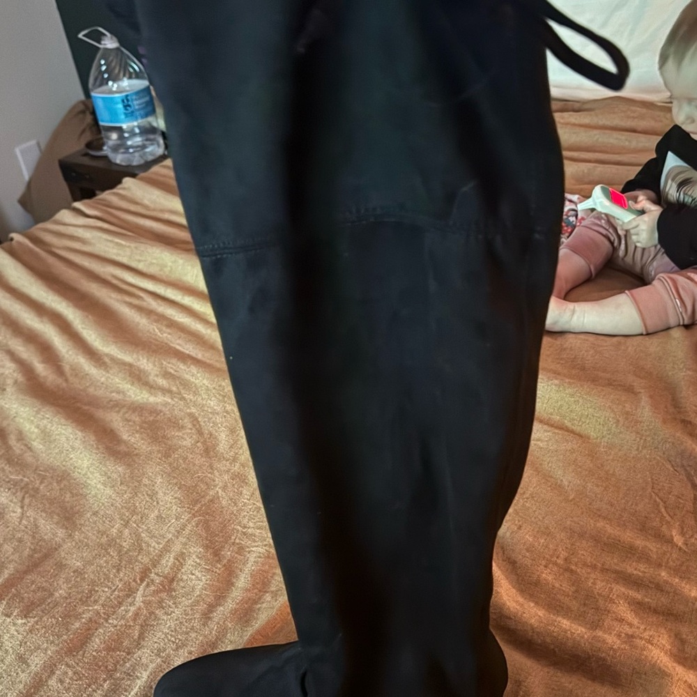 Black Knee-High Boots - Picture 3 of 5